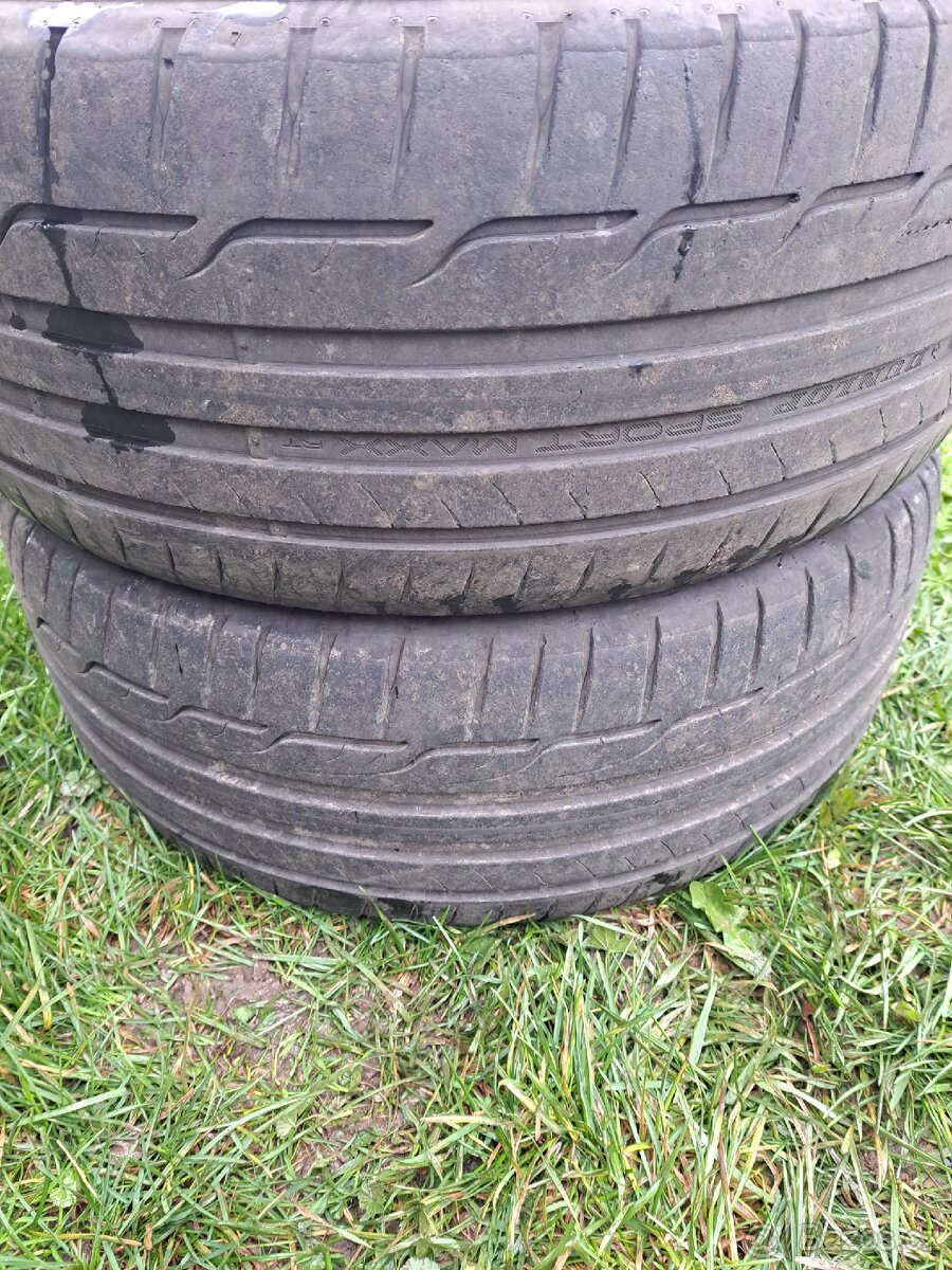 Letni pneu.Continental,Dunlop 225/45 R 17 - 9