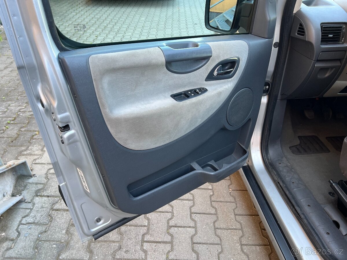 Fiat Scudo 2.0 JTD 100kw 2 šoupačky 8 míst TZ long - 9