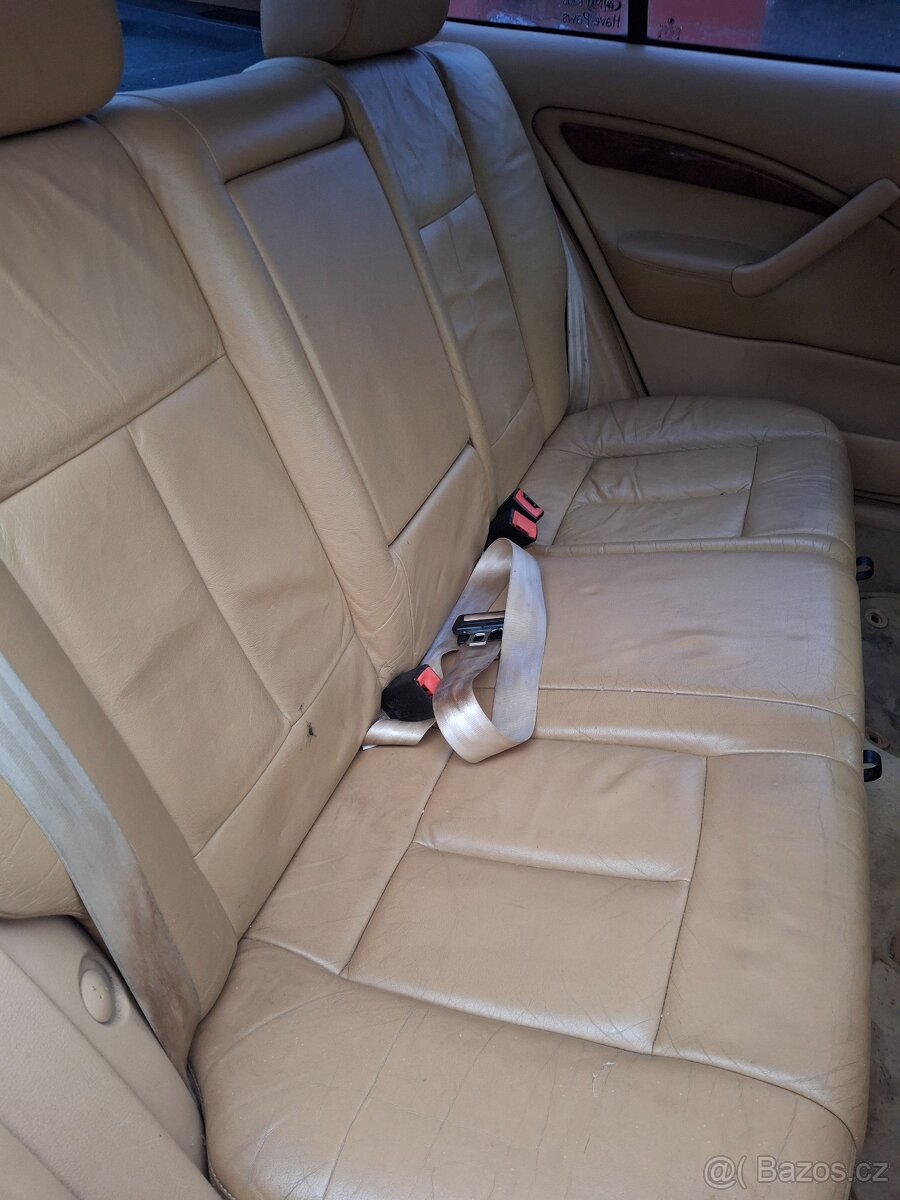 Škoda Octavia 1.8T L&K - 9