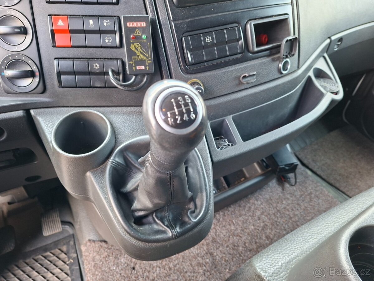 MB ATEGO 1323 + HR - 9