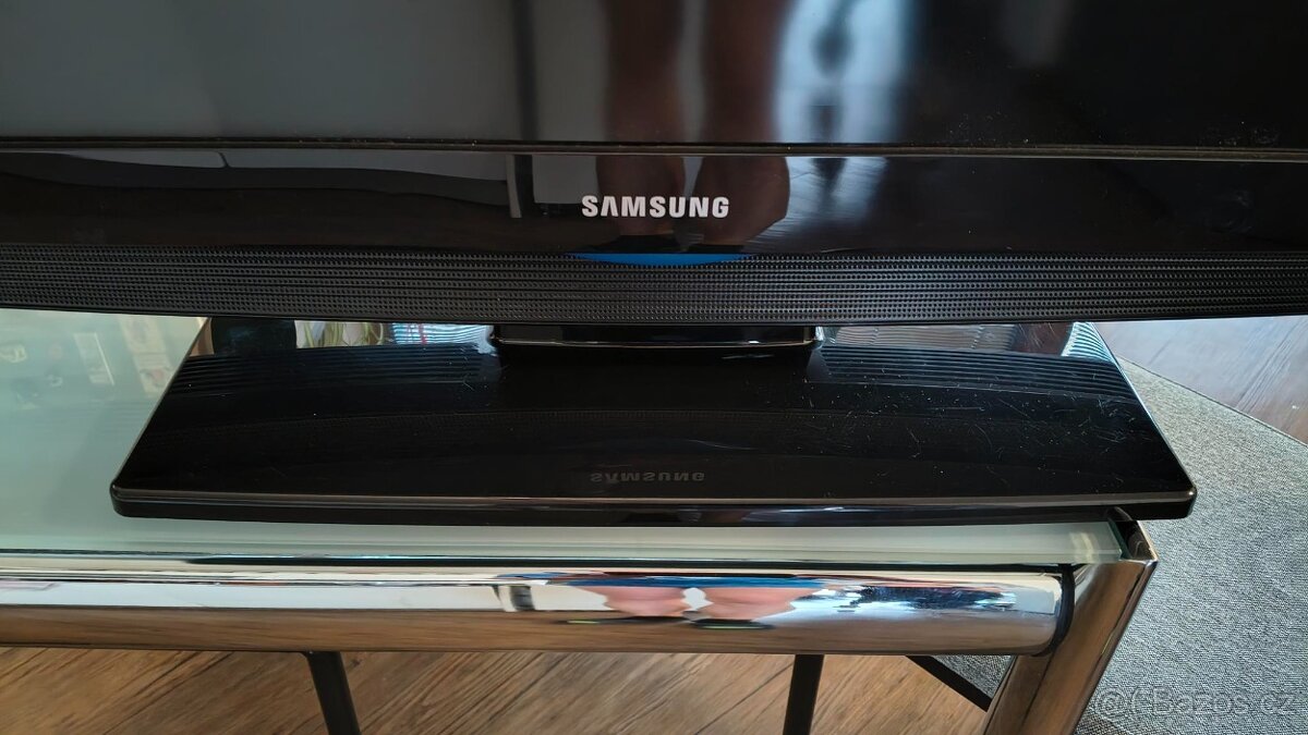 Prodám LED TV SAMSUNG 32" - 9