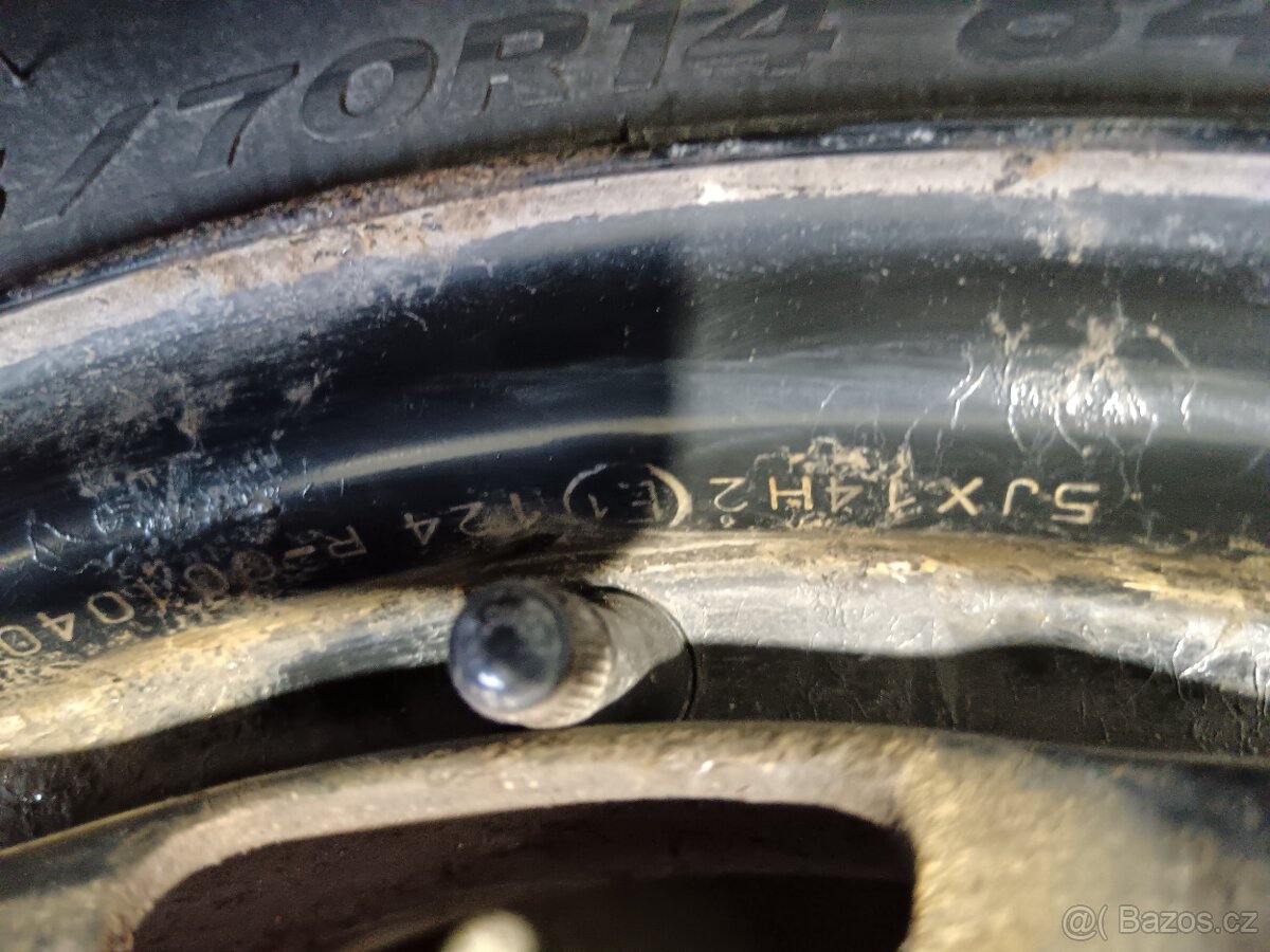 Fabia 175/70 R14 hankook Winter 5Jx14 ET35 nové 99% - 9