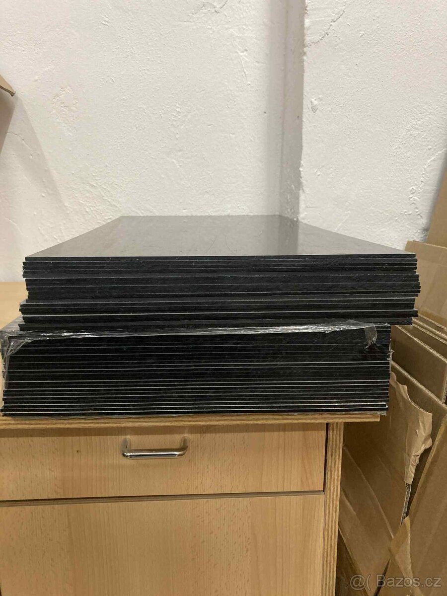 Černé plexisklo Plexiglas XT 3mm 9N871 1500X1000 - 9