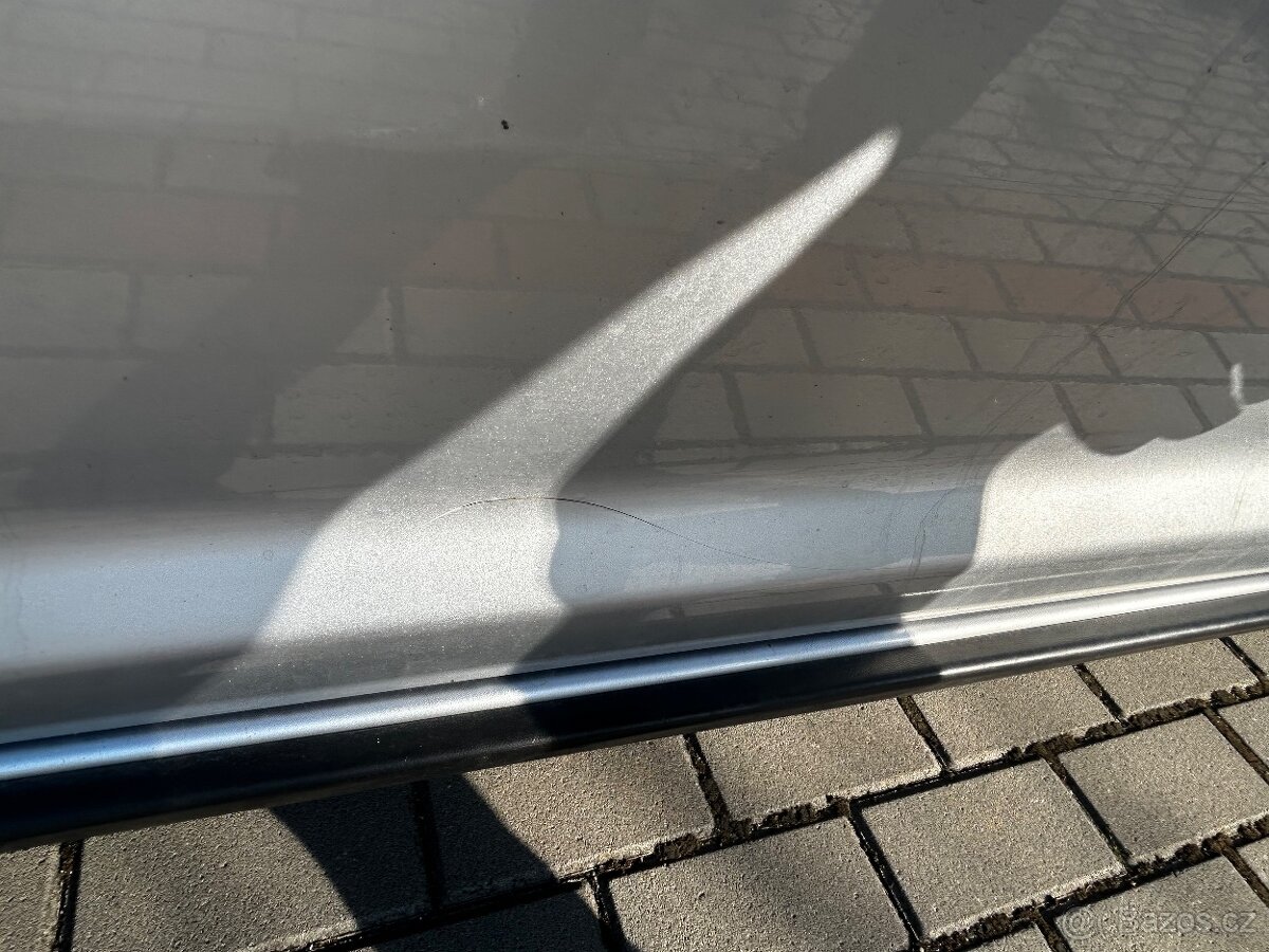 Prodám Volkswagen Touran Cross 1.9 TDI 2007 - 9