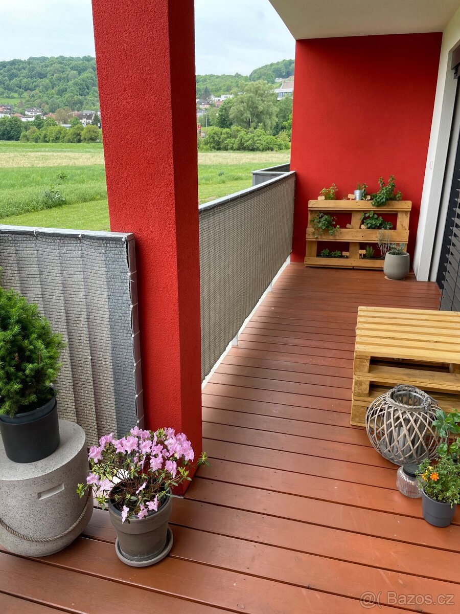 Prodej bytu 2+kk 71,97m2 s terasou, sklepem včetně vybavení - 9