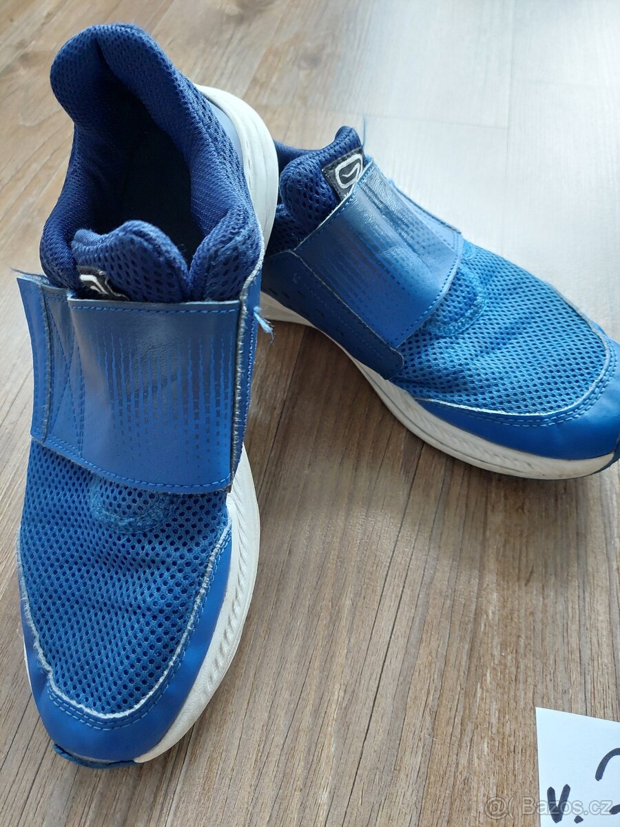 Dětské tenisky 39, sálové 37, crocs v. 37, 38 - 9