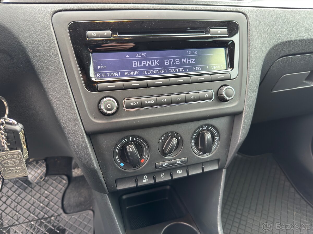 Škoda Rapid 1,2 TSI 63kW 24tis km - 9