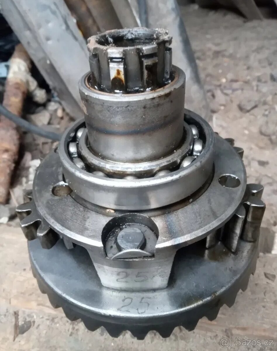 Nové a použité diferenciály soukolí 8/37 9/35 10/35 K750 M72 - 9