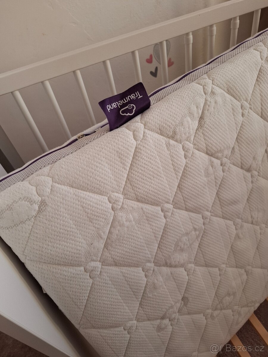 Set postylky, komody + matrace a podložka - 9