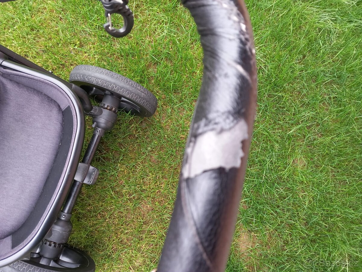 Kočárek Moon Scala - 9