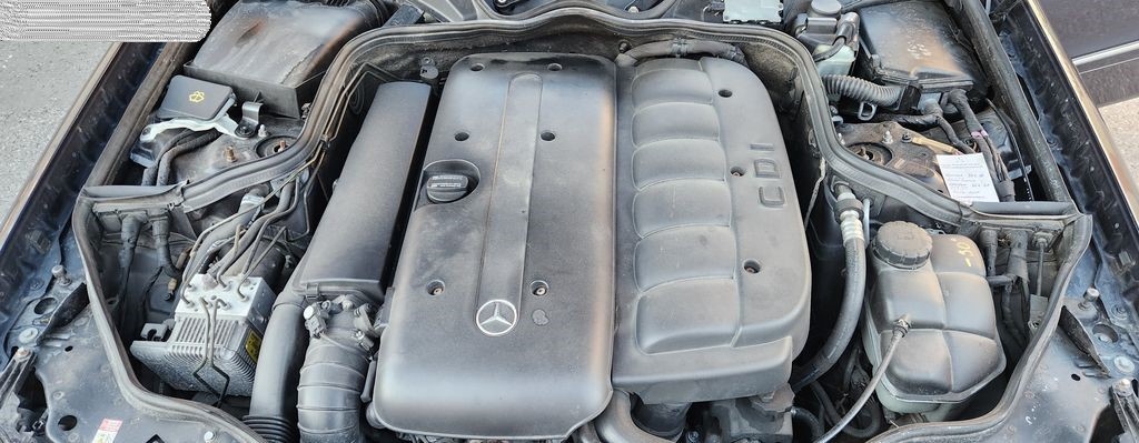 Mercedes-Benz Třídy E, 320CDINAVIKŮŽETAŽNÉXENON - 9