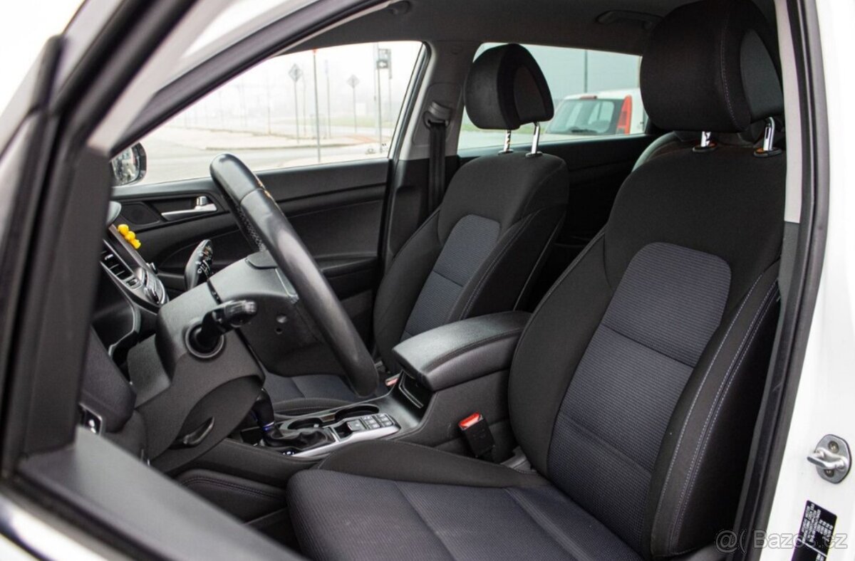 Hyundai Tucson 2.0 CRDi HP Premium 4x4 A/T - 9