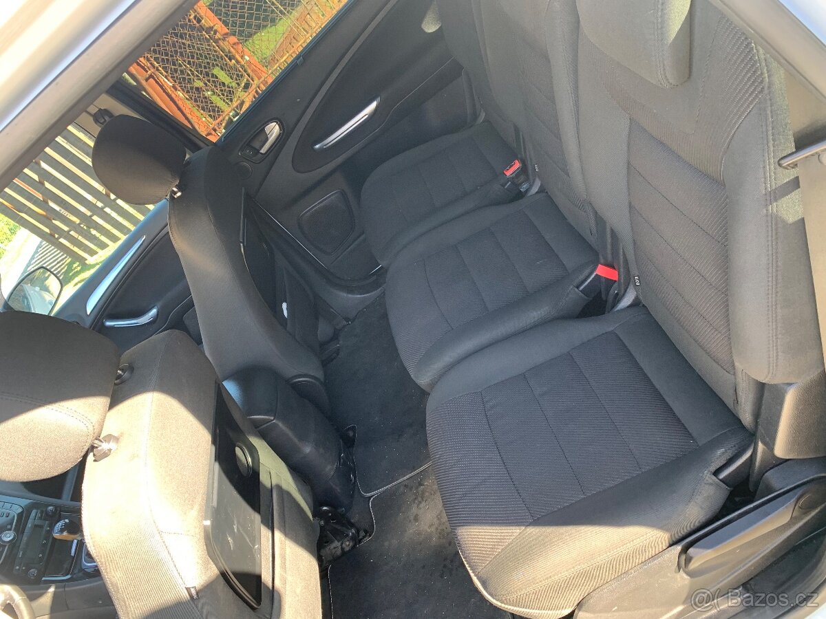 Ford S-Max 2.0TDCi 110kw 2012 - 9