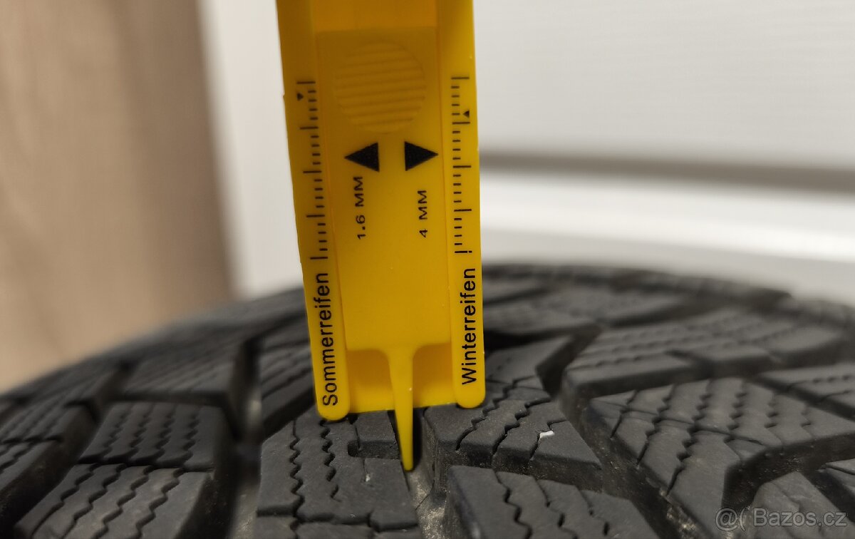 Prodám zimní pneu Dunlop pro Volvo XC40 - 9