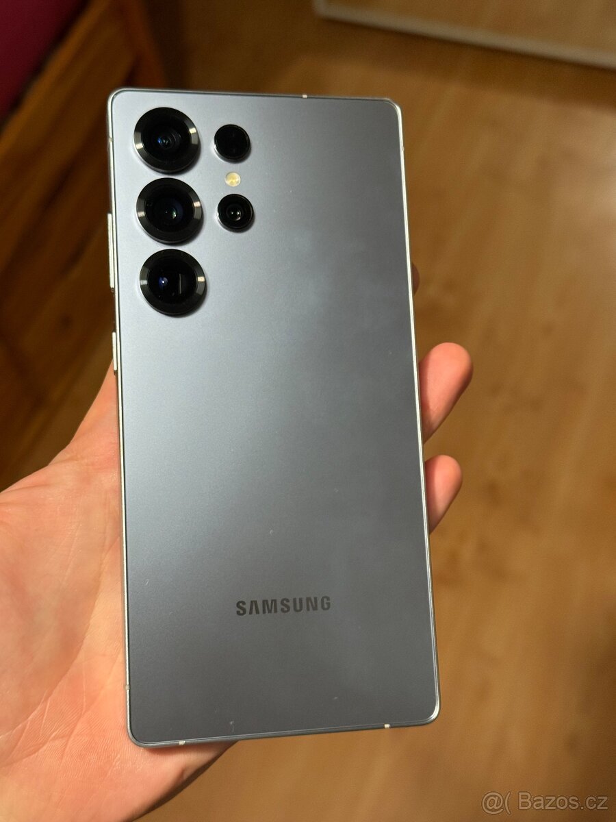 Zánovní Samsung Galaxy S25 Ultra 12GB/512GB barva Silverblue - 9