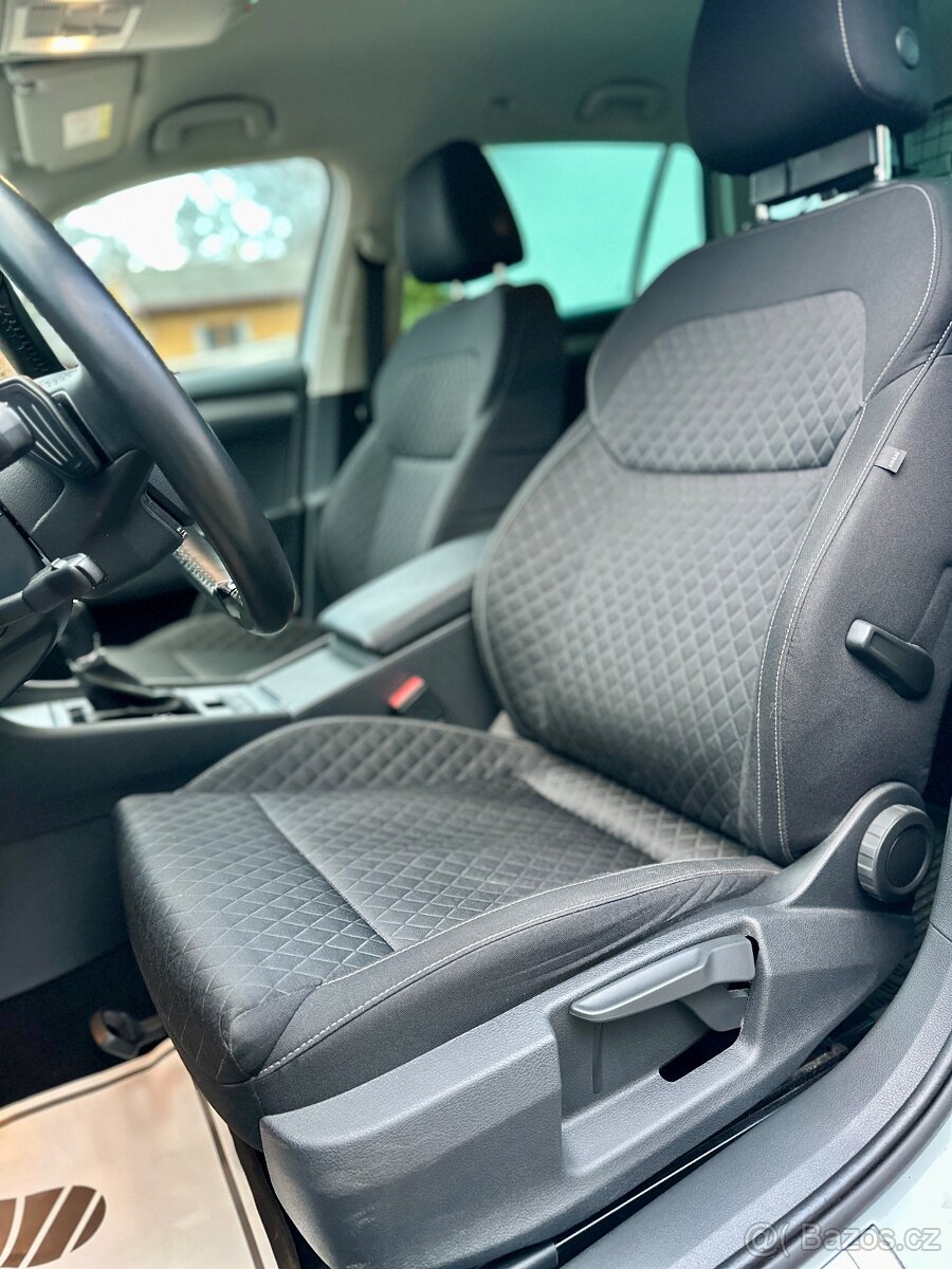 Škoda Superb 3 2023 2.0 TDi 110kW Webasto/Tažné/ACC - 9