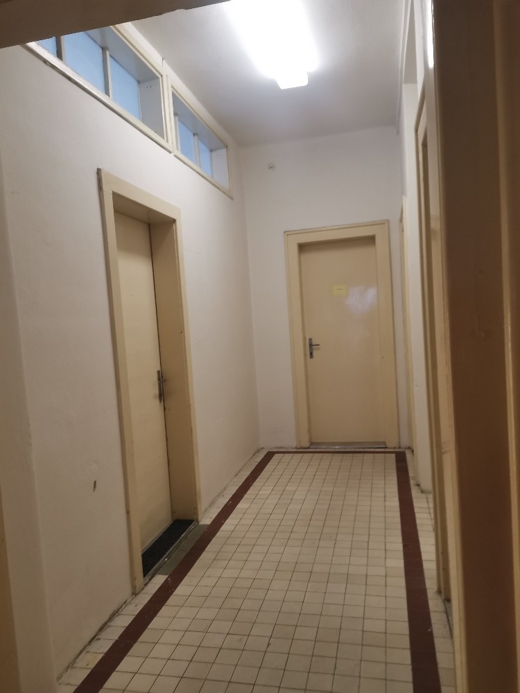 Pronájem, Kanceláře, 35m² - Pardubice - Semtín, ev.č. 00101 - 9