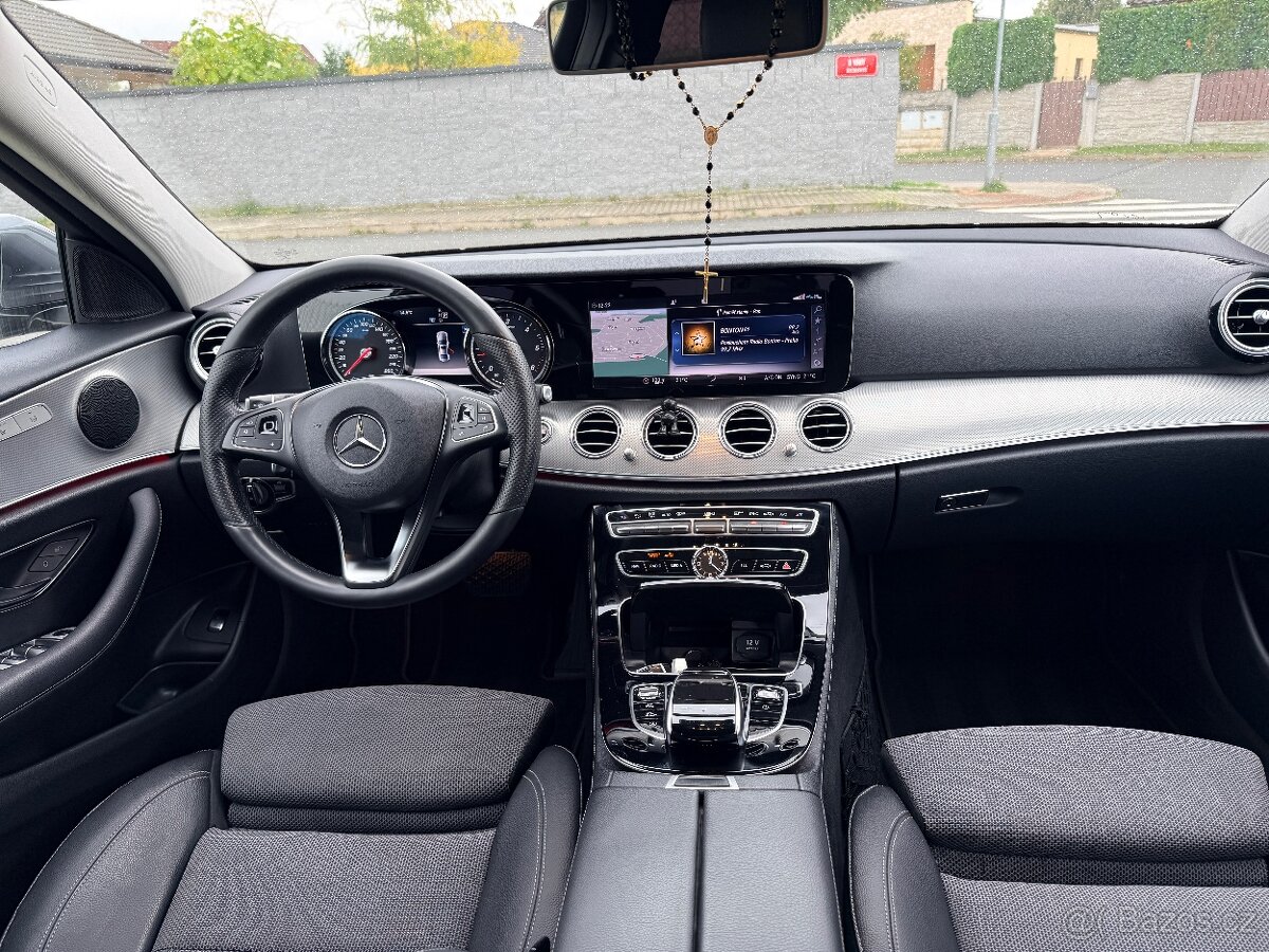 Mercedes Benz E 220d 4. Matic - 9