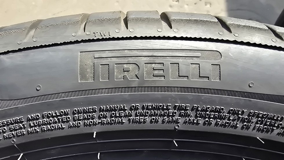 Letní pneu 265/40/21 Pirelli - 9