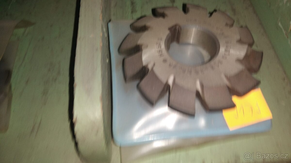 Upínací trny, modulové frézy a jíné nástroje - 9