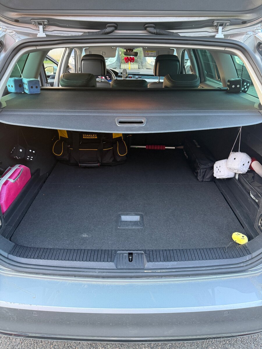 Prodáme Volkswagen Passat - 9