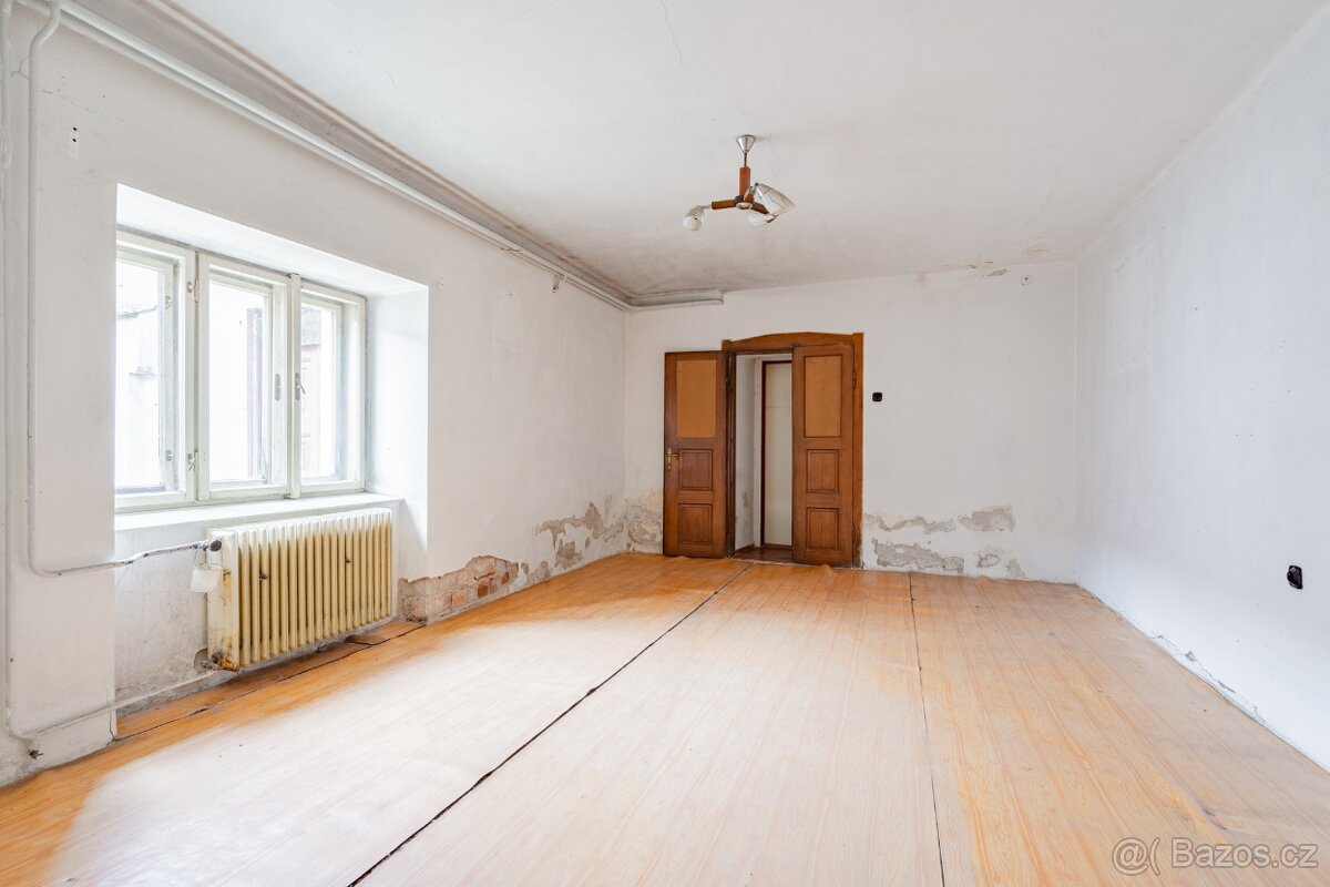 Prodám RD ve Štěkni - 9