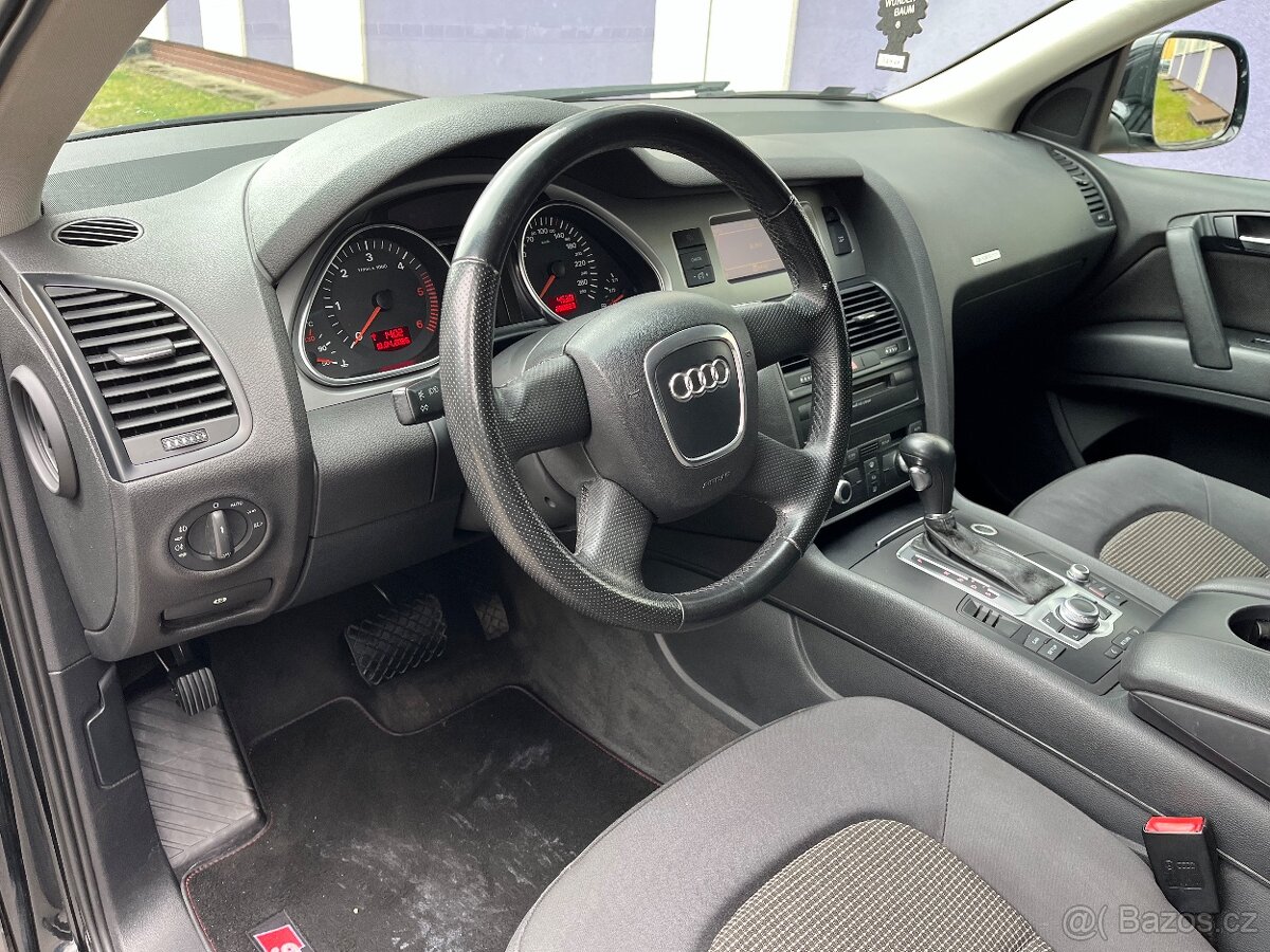 Audi Q7 3,0 TDI V6 Quattro - 9