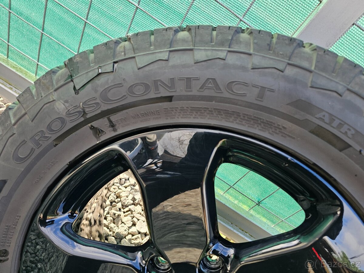 Prodám R18x8J 56.4 kola Jeep 5x127 - 9