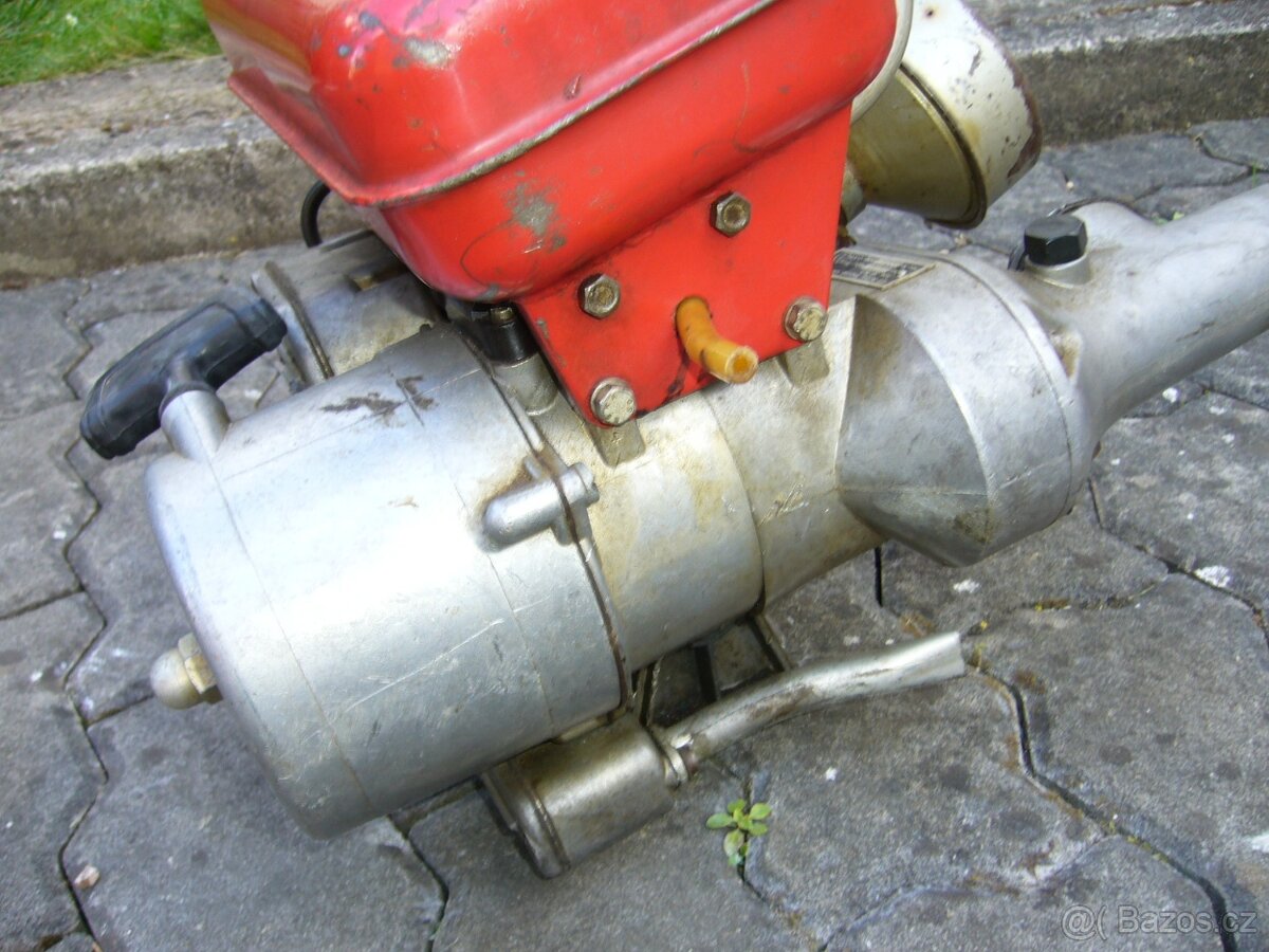 Lodní pomocný motor Tümler - 9