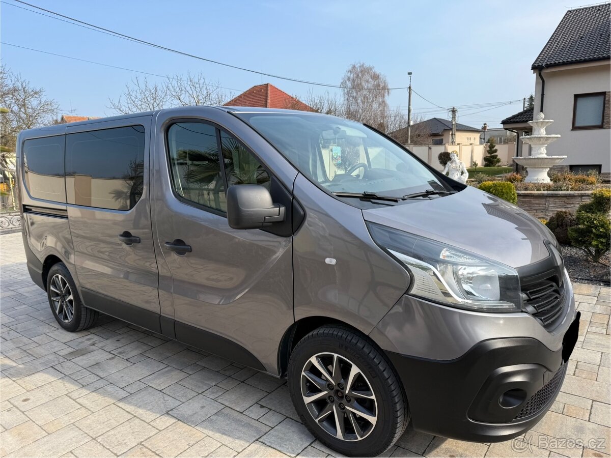 Renault Trafic 8-miestny | r. 2014 (model 2015) | TOP stav | - 9