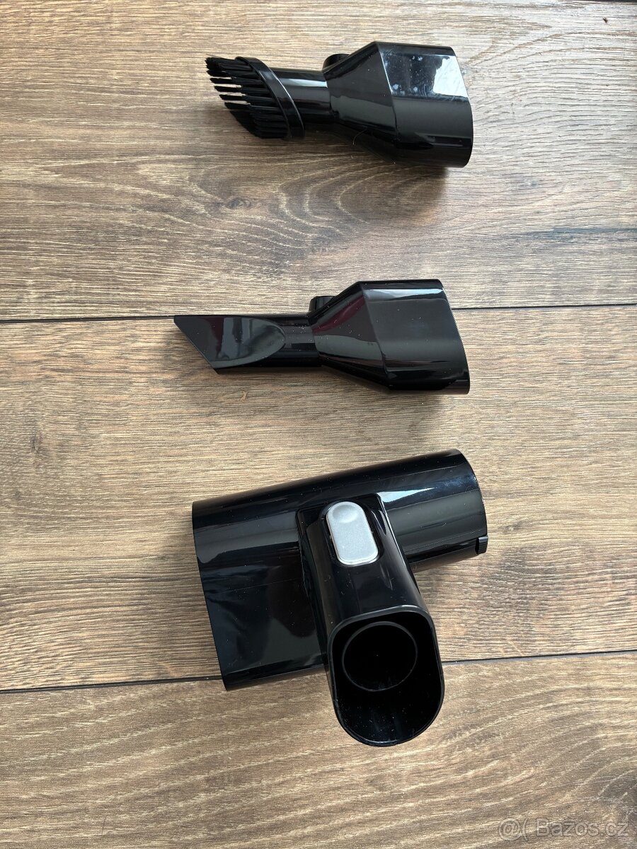 Tyčový vysavač - 9