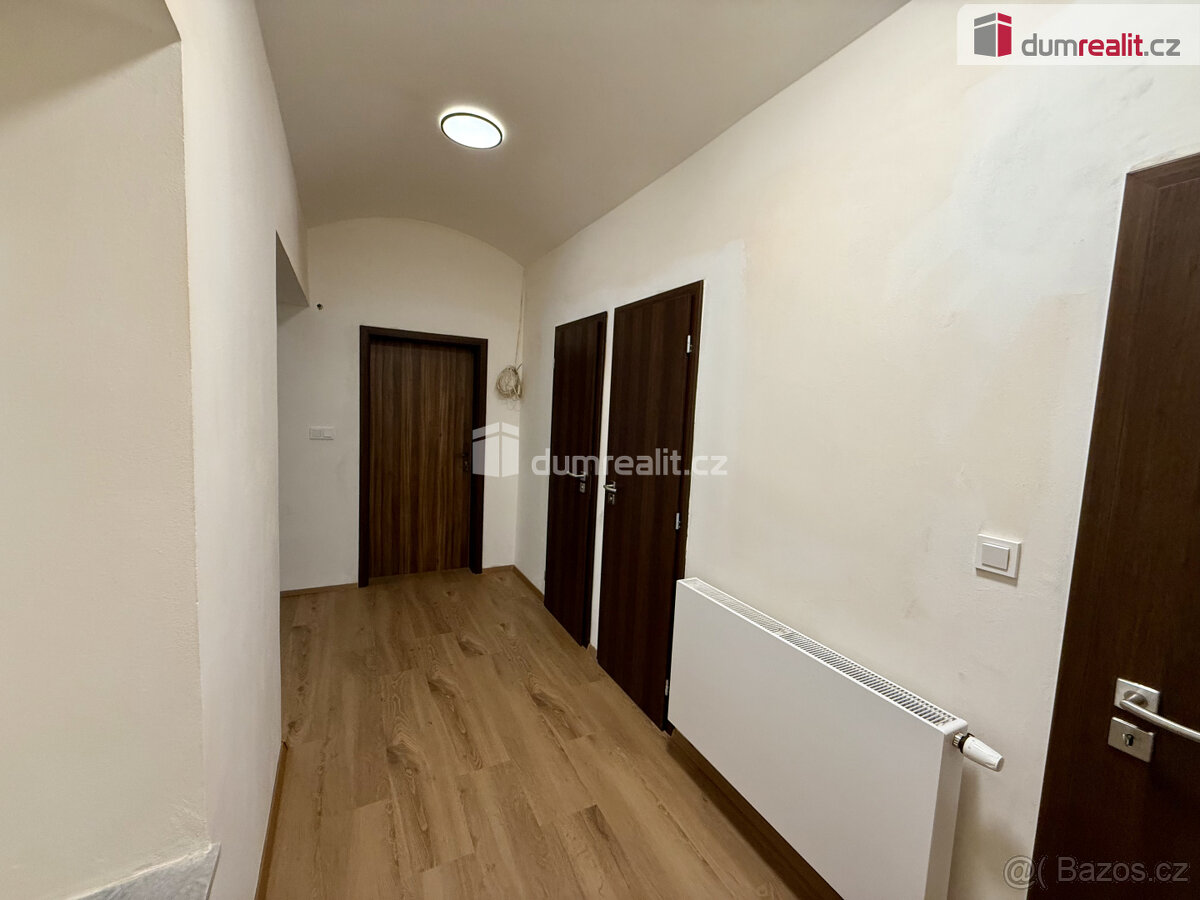 Prodej, byt 3+KK+vlastní předzahrádka (102 m2) , Třebízského - 9