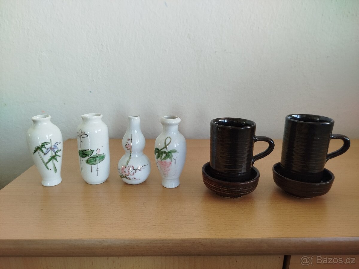 Různý porcelán keramika - 9
