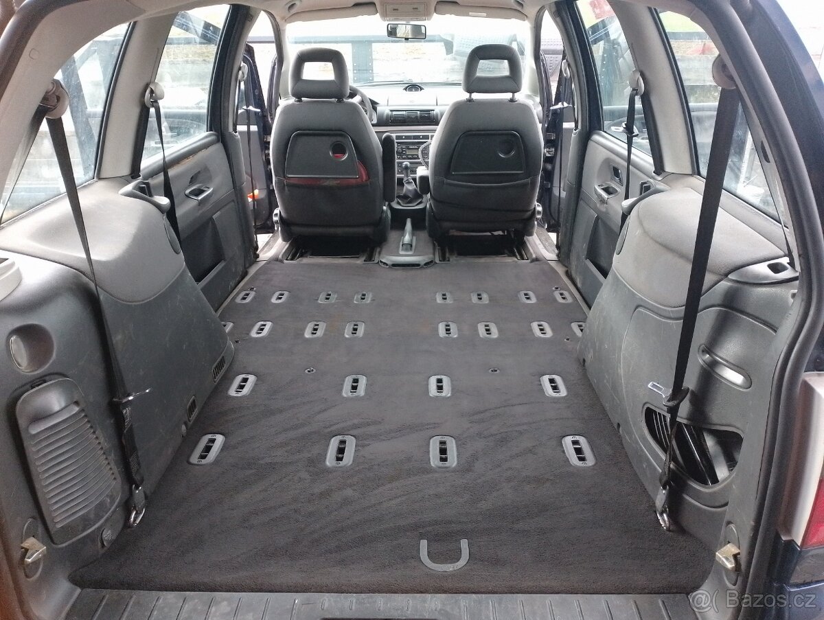 Ford Galaxy 1,9 tdi 85kW r.v 2005 - 9