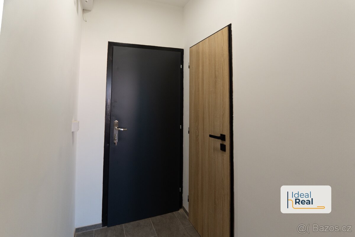 Pronájem bytu 1+kk, 23 m² + lodžie, Bratří Čapků 1188 Uničov - 9