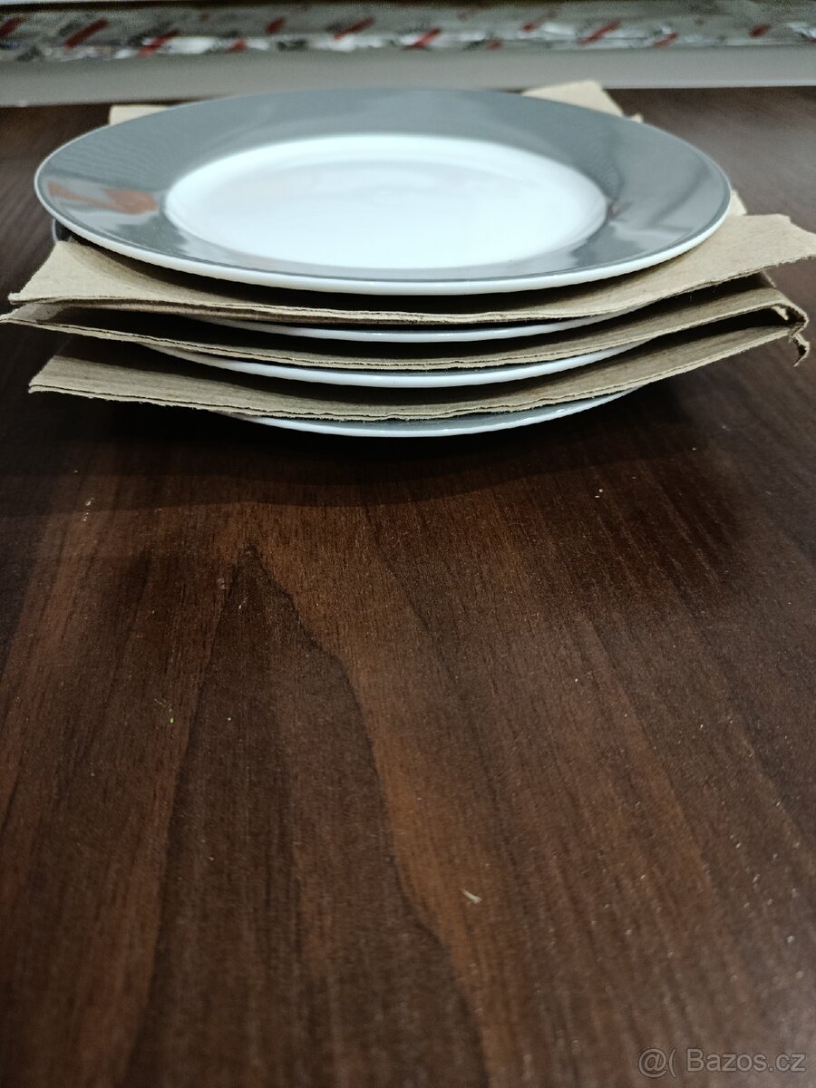 Talíře bílé, šedobílé - 9