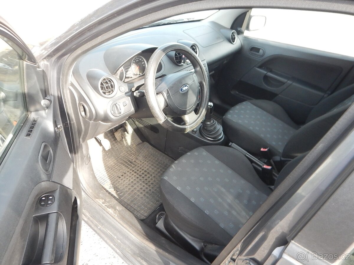 FORD Fiesta 1.3i, KLIMA - 9
