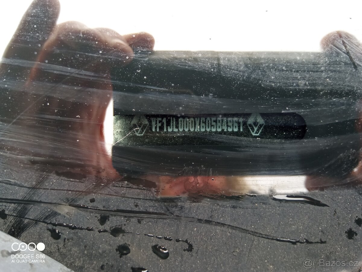 Prodám Renault Trafic ,,, sleva ,,,9 místný 2019 107 kw - 9