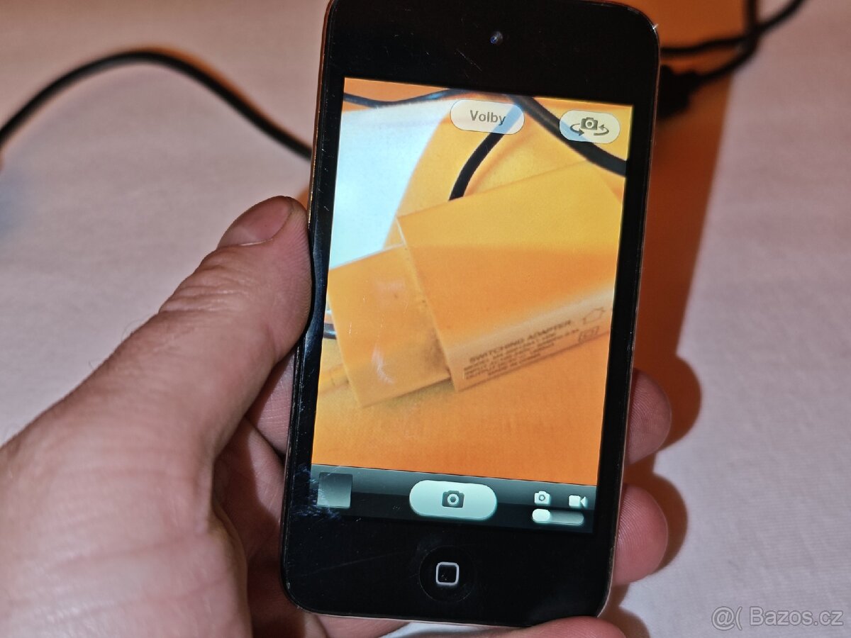 ipod touch 4.generace 8GB A1367 - 9