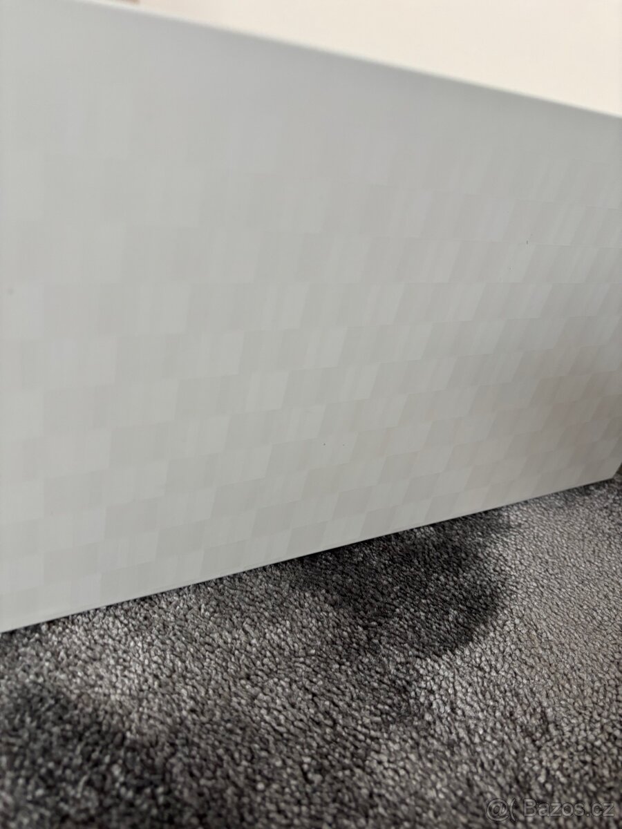 Truhlík Flower lover - 9