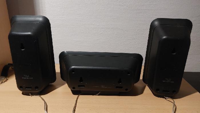 sloupkové reprobedny - 9