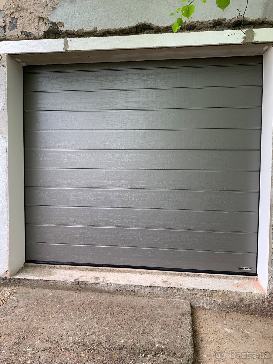 Sekční vrata Hörmann - 9
