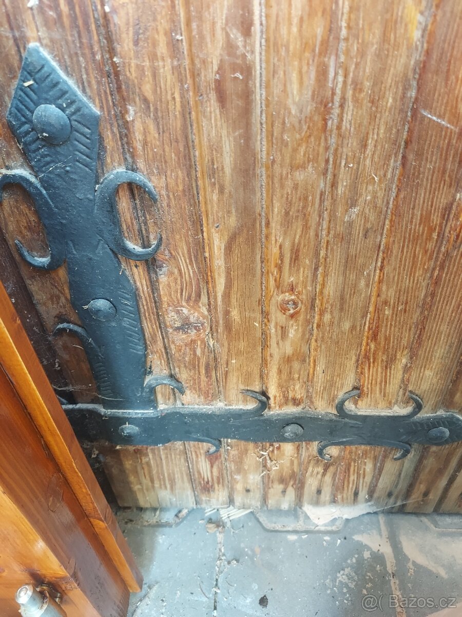 Kované panty na vrata. - 9