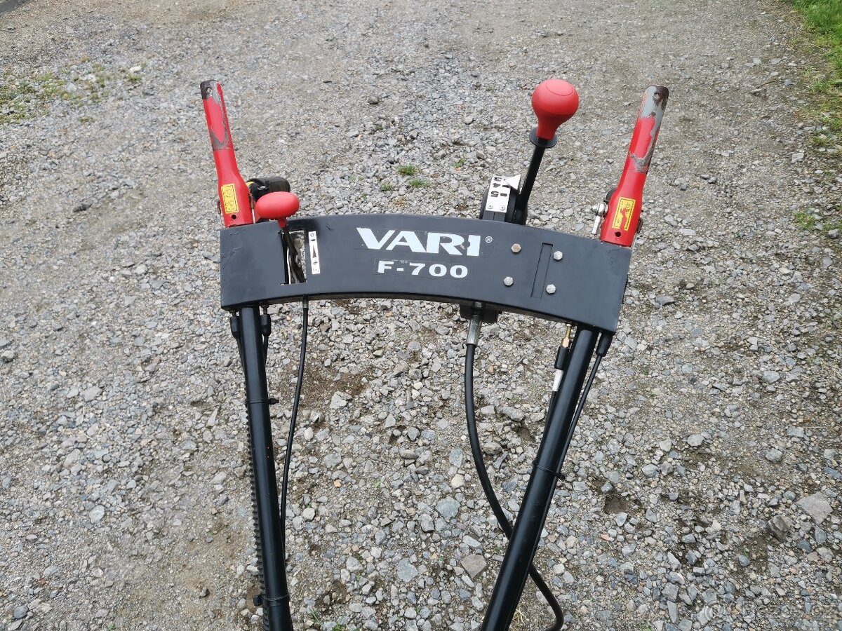 Prodám mulčovač VARI F700 - 9
