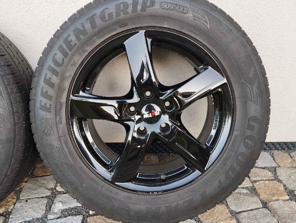 ALU Honda CR-V 4.generace ( 2013-2018)+ celoroční Goodyear - 9