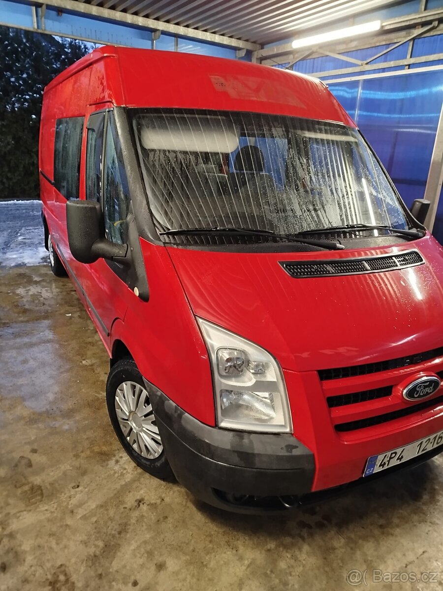 Ford Transit 6 míst - 9