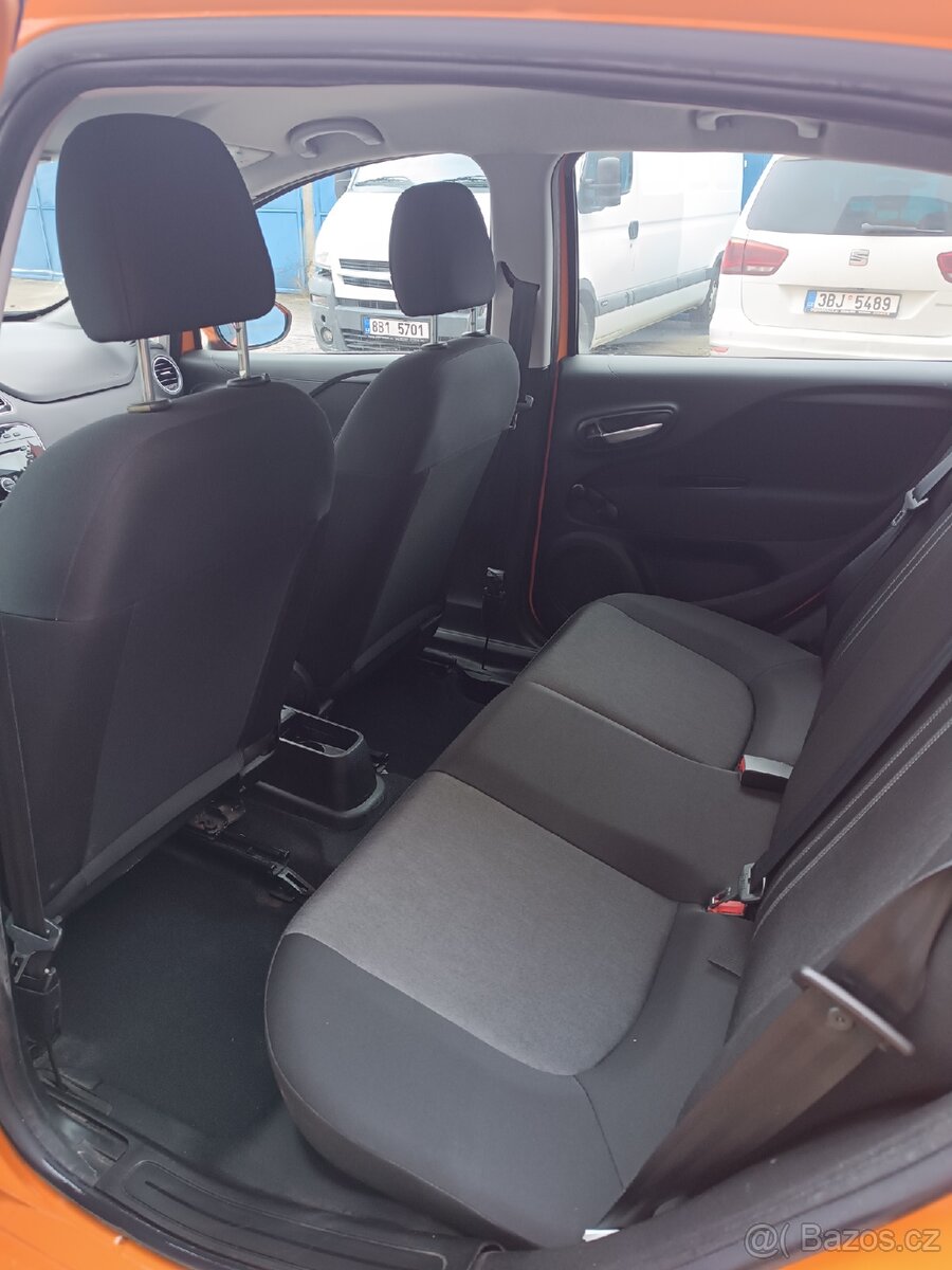 Fiat Punto - 9