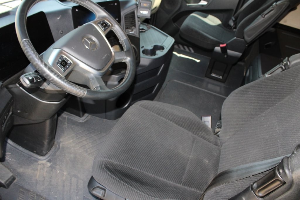 Mercedes-Benz Actros 2542 + PANAV, 2023 - 9