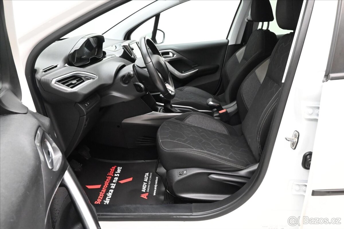 Peugeot 2008 1,2 PureTech 60 kW - 9