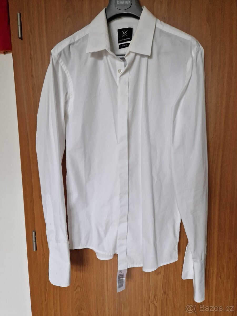 Oblek značky Pako Lorente - 9